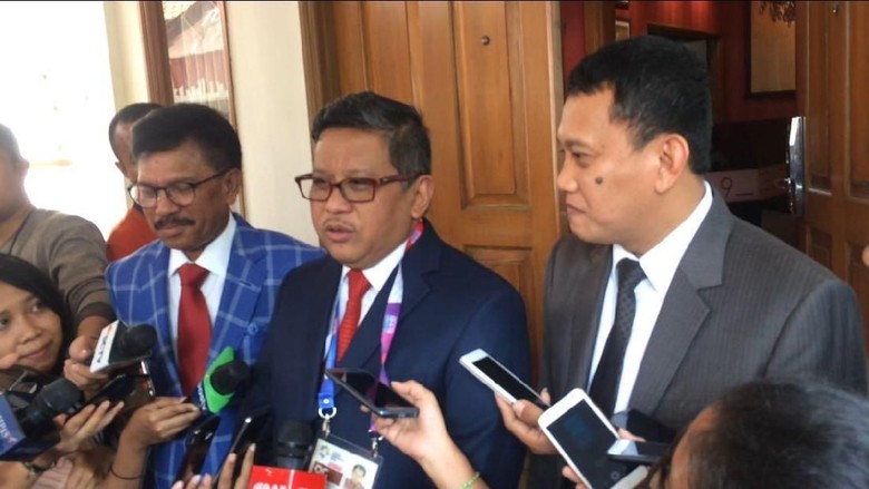 Sekjen PKB Masuk Jadi Jubir Jokowi-Maruf Sekjen PKB Masuk Jadi Jubir Jokowi-Maruf