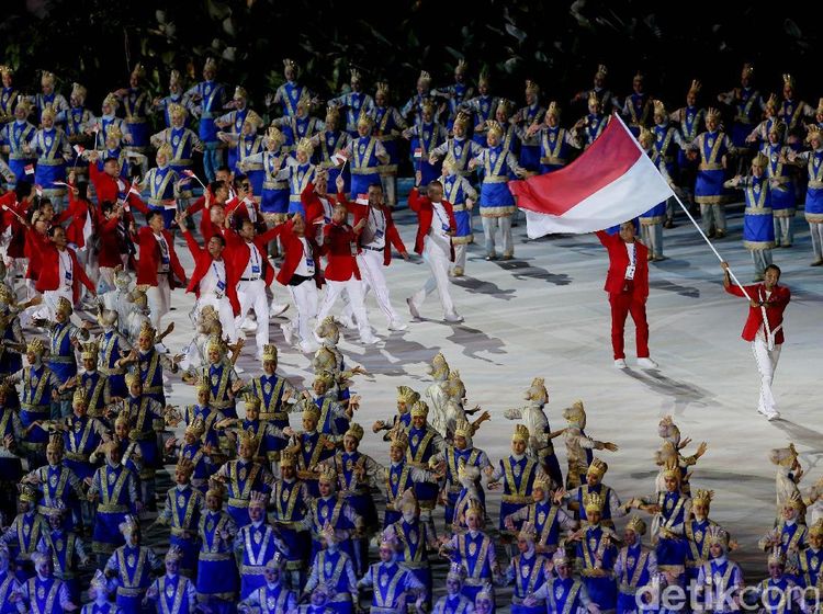 Momen Defile Kontingen Indonesia di Asian Games 2018