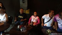 Dalam kunjungan tersebut dirinya juga ditemani oleh Direktur Utama PT KAI Edi Sukmoro, Direktur Utama PT KCI Wiwik Widayanti, Plt PT Pertamina (Persero) Nicke Widayanti dan direksi BUMN lainnya. Foto: Puti Aini Yasmin