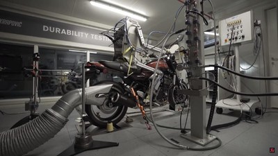 Robot Canggih Penguji Motor