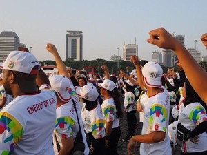 Bertarunglah, Menanglah, dan Jadikan Namamu Abadi