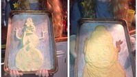 Sudah senang-senang menunggu hasil kue berbentuk snowman, tapi setelah keluar dari oven, wanita ini tunjukkan ekspresi kesal. Oven, kamu jahat! Foto: Istimewa