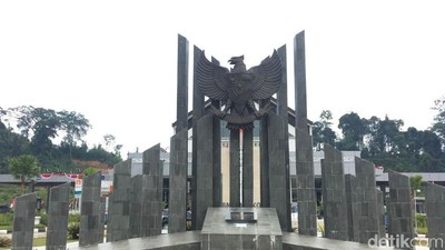 Cantiknya PLBN Entikong di Perbatasan RI-Malaysia