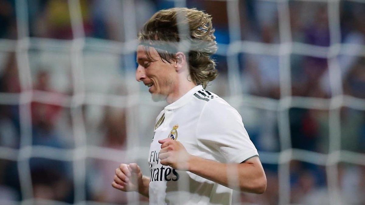 Luka Modric dinilai paling tepat menangi Ballon dOr 2018. (Foto: Gonzalo Arroyo Moreno/Getty Images)