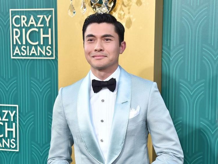Bugarnya Henry Golding, Aktor Ganteng di Film Crazy Rich Asians