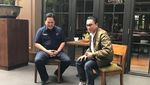 Ini Pose Erick Thohir Jajan di Senayan Jelang Asian Games dan Cicip Durian