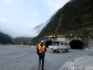 Jokowi: Negosiasi Freeport Sulit, Mereka Tawar 30% Saya Tolak