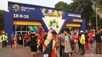 Sebelum Nonton Pembukaan Asian Games 2018, Belanja Pernak-pernik Dulu