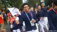 Beberapa atlet mulai berkumpul untuk hadir dalam seremoni pembukaan.