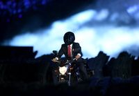 Atraksi sepeda motor di pembukaan Asian Games