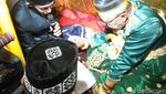 Ekspresi Kakek Tajir Saat Nikahi Gadis 30 Tahun Bermahar Rp 1 M
