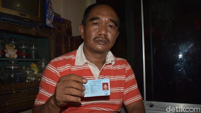 Orang Tua Korban Pesta Miras di Gresik: Saya Tidak Percaya Orang Tua Korban Pesta Miras di Gresik: Saya Tidak Percaya