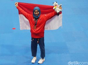 Menpora Harap Emas Defia Menular ke Atlet Indonesia Lainnya