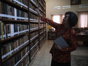 Cara Bung Hatta Cintai Rakyat Miskin: Tak Pernah Menawar Saat Beli