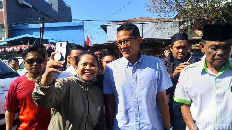 Di Makassar, Sandi Perkenalkan Program Oke Oce Di Makassar, Sandi Perkenalkan Program Oke Oce