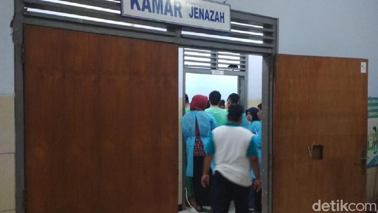 Begini Kronologi Siswi SMA di Rembang Melahirkan di Toilet Begini Kronologi Siswi SMA di Rembang Melahirkan di Toilet