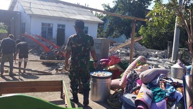 Dampak Gempa 6,5 SR: Masjid Rusak, Longsor di Kaki Rinjani