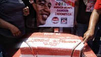 Kegiatan itu pun diselenggarakan sekaligus untuk merayakan Hari Kemerdekaan Indonesia yang ke-73 tahun.