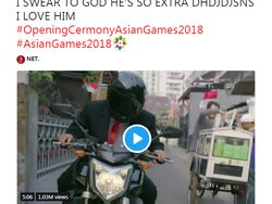 Kocaknya Meme Aksi Moge dan Joget Dayung Presiden Jokowi