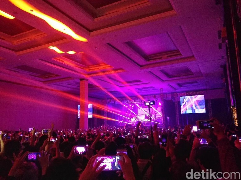 Boyzone Hipnotis Para Fans di Bandung Boyzone Hipnotis Para Fans di Bandung