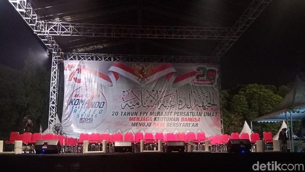 Anggota FPI Mulai Padati Buperta Cibubur, Peringati Milad ke-20
