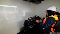 Plaza Agawaa Ogom tak cuma jadi tempat hiburan. Tempat ini pun dimanfaatkan sebagai area training, salah satunya adalah untuk pelatihan simulator mengendarai truk tambang bawah tanah.