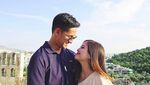 Tasya Kamila & Suami Mesra di Santorini