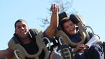 Foto: Saat Stuntman Kembaran The Rock Pergi Liburan