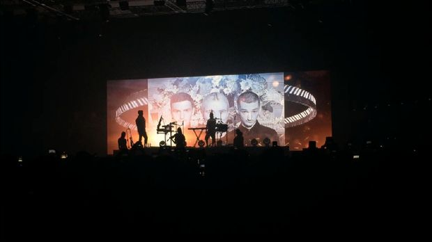 Clean Bandit