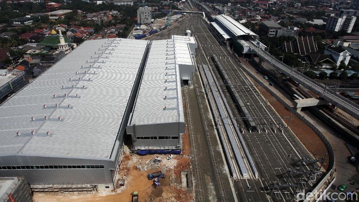 MRT Jakarta segera beroperasi dalam hitungan waktu 192 hari ke depan. Intip penampakan depo MRT pertama di Indonesia ini!