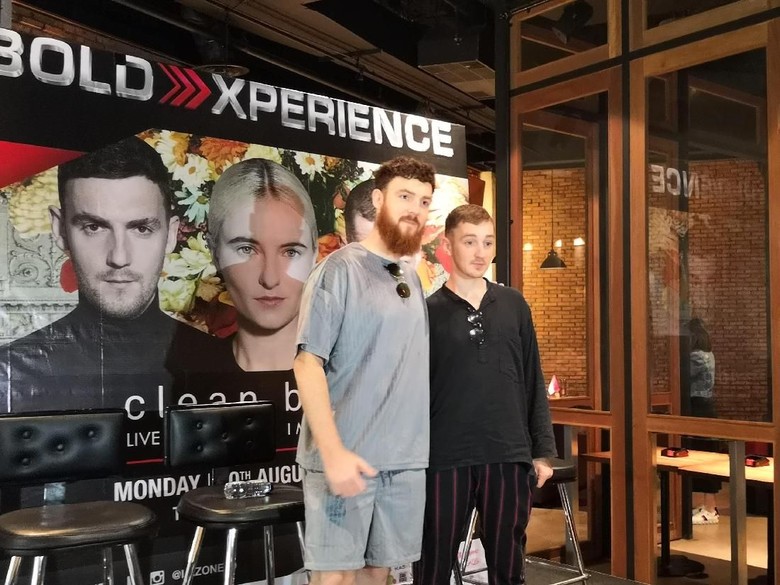 Setelah Sambangi Indonesia, Clean Bandit Akan Rampungkan Album Setelah Sambangi Indonesia, Clean Bandit Akan Rampungkan Album
