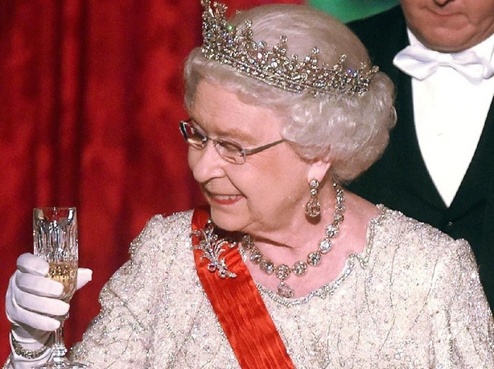 ratu elizabeth