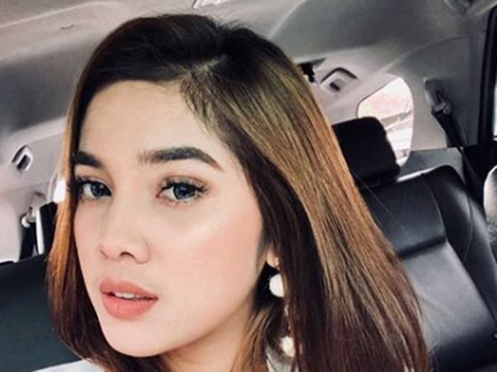 Raya Kitty Selamat Menempuh Hidup Baru Raya Kitty dan Kekasih