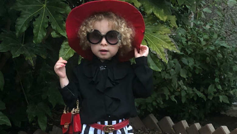 Di Usia 3 Tahun, Bocah Ini Sudah Jago Bergaya ala Fashionista/ Foto: Instagram Di Usia 3 Tahun, Bocah Ini Sudah Jago Bergaya ala Fashionista/ Foto: Instagram
