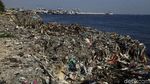 Miris! Potret Gunungan Sampah di Pesisir Jakarta