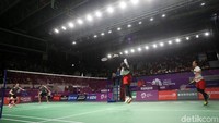 Kemenangan Indonesia akhirnya tak tertahankan setelah Rizki Amelia Pradipta/Della Destiara Haris menang atas Baek Ha Na/Kim Hye Rin, 21-19, 21-15.