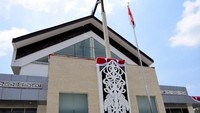 Bendera merah putih berkibar di PLBN Entikong, Kalimantan Barat. Istimewa/Kementerian PUPR.