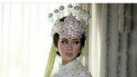 Just Married! Potret Bahagia Raya Kitty dan Abid