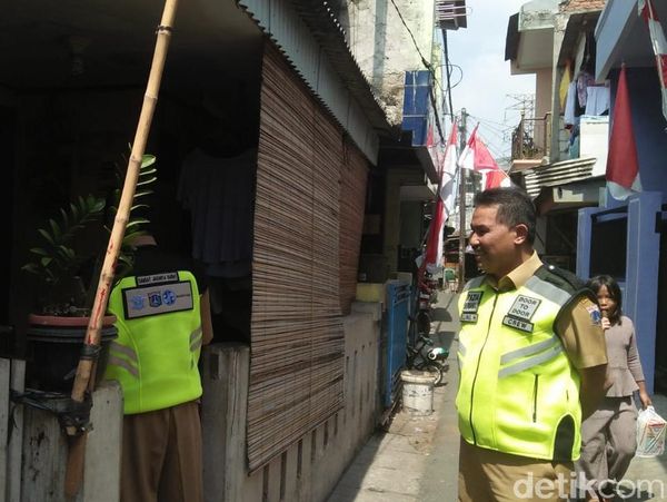 Potret Rumah di Gang Sempit Jakbar yang Ditagih Pajak Lamborghini
