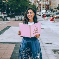 Setelah 14 bulan dengan gaya hidup yang berubah drastis, Lissette pun berhasil membayar utang-utangnya. Foto: Instagram (lissettecalv)