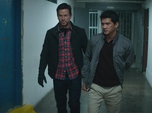 Mile 22: Ledakan, Pukulan, Teriakan Tanpa Makna