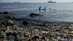 Miris! Potret Gunungan Sampah di Pesisir Jakarta