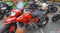 Ini Ducati Hyperstrada/Hypermotard 821. Harga bekasnya masih di atas Rp 200 juta. Foto: Zunita AP/detikcom