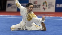 Lindswell Kwok menjadi salah satu atlet wushu terbaik Indonesia. Dibalik kesibukannya membanggakan Indonesia, Linswell juga suka traveling.  (Ismar Patrizki/Antara)