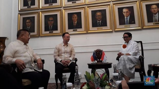 Ojek Online sampai Minimarket RI Ekspansi Bisnis ke Filipina