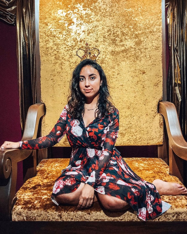 Belum lagi, Lissette ingin menunjukkan gaya hidup jetsetnya. Dia menghabiskan puluhan juta untuk pergi travelling. Foto: Instagram (lissettecalv)