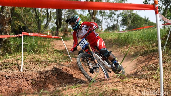 Senang Gowes? Yuk Cobain Downhill, Cabor Penyumbang 2 Emas RI