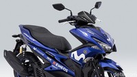 Motor kedua dengan livery MotoGP adalah Aerox. Motor dengan livery ala MotoGP ini memiliki emblem Yamaha berwarna emas dan menjadikannya sebagai produk special edition yang berbeda dari versi standar yang menggunakan emblem berwarna silver. Foto: Yamaha