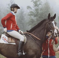 Dalam sejarah kariernya sebagai equestrian, Putri Anne pernah mewakili Inggris di ajang Olimpiade, tepatnya pada 1976. Ia pun menjadi anggota pertama dari keluarga Kerajaan Inggris yang bertanding di Olimpiade. (Foto: Getty Images)