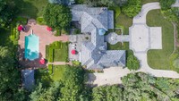 Rumah dengan lima kamar tidur ini merupakan salah satu hunian eksklusif di New York. Istimewa/Douglas Elliman Real Estate.